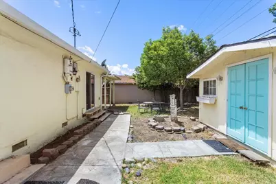 1745 Elmwood Ave, Stockton, CA 95204 - Photo 35