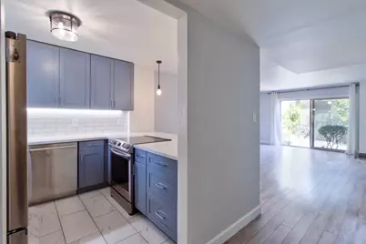 1008 Fontana Dr, Alameda, CA 94502 - Photo 5