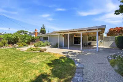 4890 Doyle Rd, San Jose, CA 95129 - Photo 27
