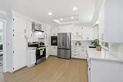 4890 Doyle Rd, San Jose, CA 95129 - Photo 7