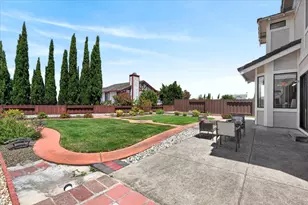 106 Peridot Ct, Hercules, CA 94547 - Photo 11