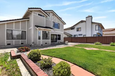 106 Peridot Ct, Hercules, CA 94547 - Photo 17
