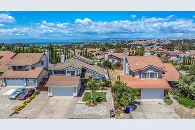106 Peridot Ct, Hercules, CA 94547 - Photo 13