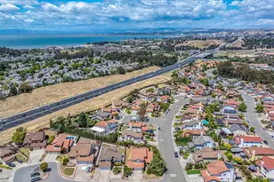 106 Peridot Ct, Hercules, CA 94547 - Photo 3