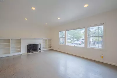 4211 Martin Luther King Jr Way, Oakland, CA 94609 - Photo 11