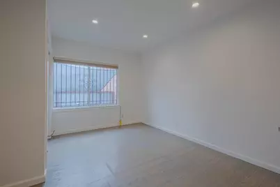 4211 Martin Luther King Jr Way, Oakland, CA 94609 - Photo 13