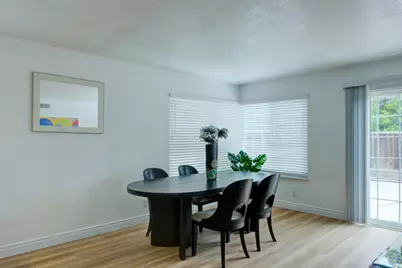 305 Lassenpark Cir, San Jose, CA 95136 - Photo 9