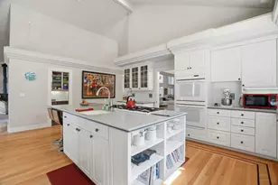 24106 Deer Path Rd, Saratoga, CA 95070 - Photo 15