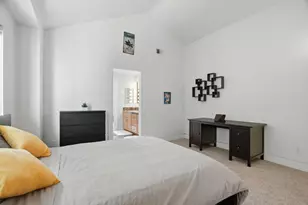 24106 Deer Path Rd, Saratoga, CA 95070 - Photo 45