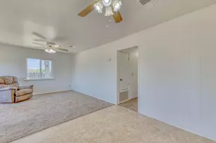 206 Cornwall St, Salinas, CA 93906 - Photo 9