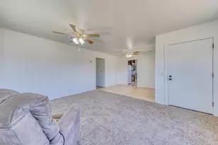 206 Cornwall St, Salinas, CA 93906 - Photo 11