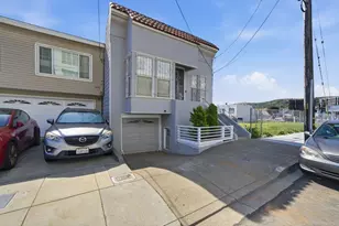 31 Rio Verde St, Daly City, CA 94014 - Photo 3