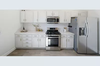 31 Rio Verde St, Daly City, CA 94014 - Photo 7