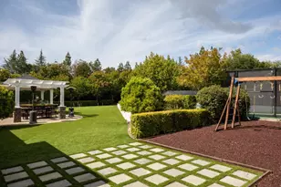 23251 Partridge Ln, Los Altos, CA 94024 - Photo 57