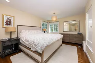 536 Summit Dr, Redwood City, CA 94062 - Photo 5