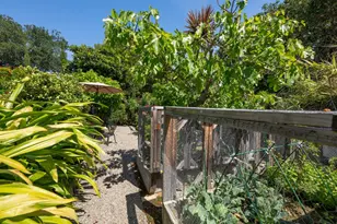 536 Summit Dr, Redwood City, CA 94062 - Photo 13