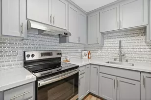 755 14th Ave 306, Santa Cruz, CA 95062 - Photo 7