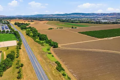 Mesa Rd, Gilroy, CA 95020 - Photo 13