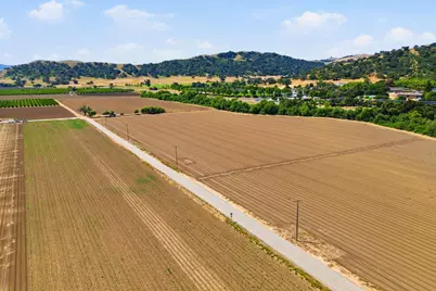 Mesa Rd, Gilroy, CA 95020 - Photo 21