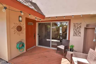 248 E Red Oak Dr E, Sunnyvale, CA 94086 - Photo 3