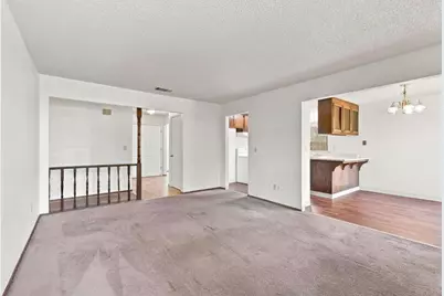62 Mosswood Dr, Suisun City, CA 94585 - Photo 5