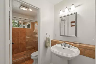 8103 Crestview Ct, Gilroy, CA 95020 - Photo 39
