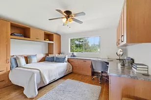 1131 Runnymead Dr, Los Altos, CA 94024 - Photo 23