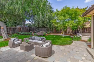 138 Higgins Ave, Los Altos, CA 94022 - Photo 25