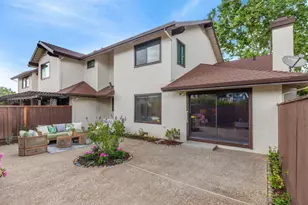3194 Bluebird Dr, San Jose, CA 95117 - Photo 13
