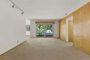 1337 Phelps Ave 9, San Jose, CA 95117 - Photo 13