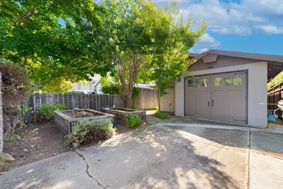 466 7th Ave, Menlo Park, CA 94025 - Photo 33