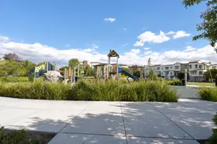 2730 Ferrara Cir, San Jose, CA 95111 - Photo 31