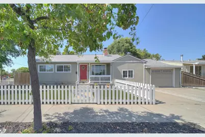 1024 Locust St, Livermore, CA 94551 - Photo 1