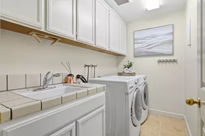635 Tami Way, Mountain View, CA 94041 - Photo 35