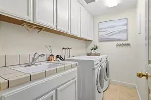635 Tami Way, Mountain View, CA 94041 - Photo 35