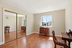949 Pleasant Hill Rd, Redwood City, CA 94061 - Photo 39