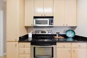 801 S Winchester Blvd 3302, San Jose, CA 95128 - Photo 17