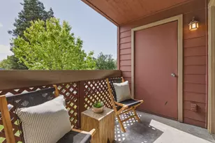 1144 Yarwood Ct, San Jose, CA 95128 - Photo 9