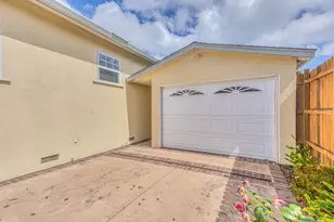 563 Pearl St, Monterey, CA 93940 - Photo 3