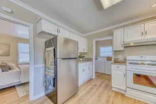 563 Pearl St, Monterey, CA 93940 - Photo 17