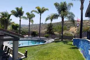 3208 Silver Ridge Ct, Oceanside, CA 92058 - Photo 19