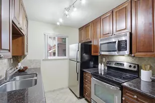 678 Teatree Ct, San Jose, CA 95128 - Photo 9