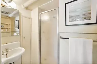 60 Somerset St, San Francisco, CA 94134 - Photo 35