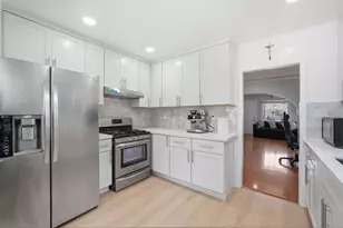 5745 Holway Ct, Oakland, CA 94621 - Photo 15