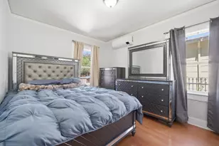 5745 Holway Ct, Oakland, CA 94621 - Photo 11