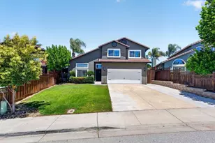 1570 Foxwood St, Hollister, CA 95023 - Photo 1