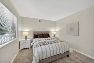 1335 Bedford Ave, Sunnyvale, CA 94087 - Photo 47