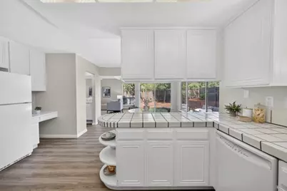 1335 Bedford Ave, Sunnyvale, CA 94087 - Photo 13