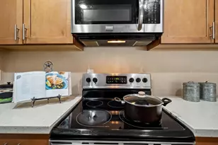 209 Boardwalk Ave H, San Bruno, CA 94066 - Photo 13