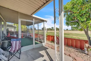 636 Yellowstone Dr, Vacaville, CA 95687 - Photo 17